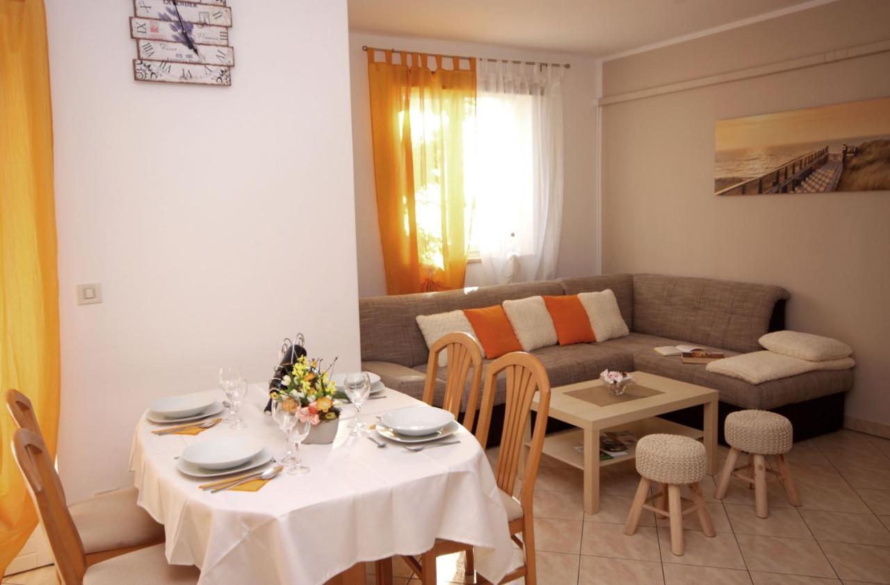 Apartment Ely Рабац Экстерьер фото